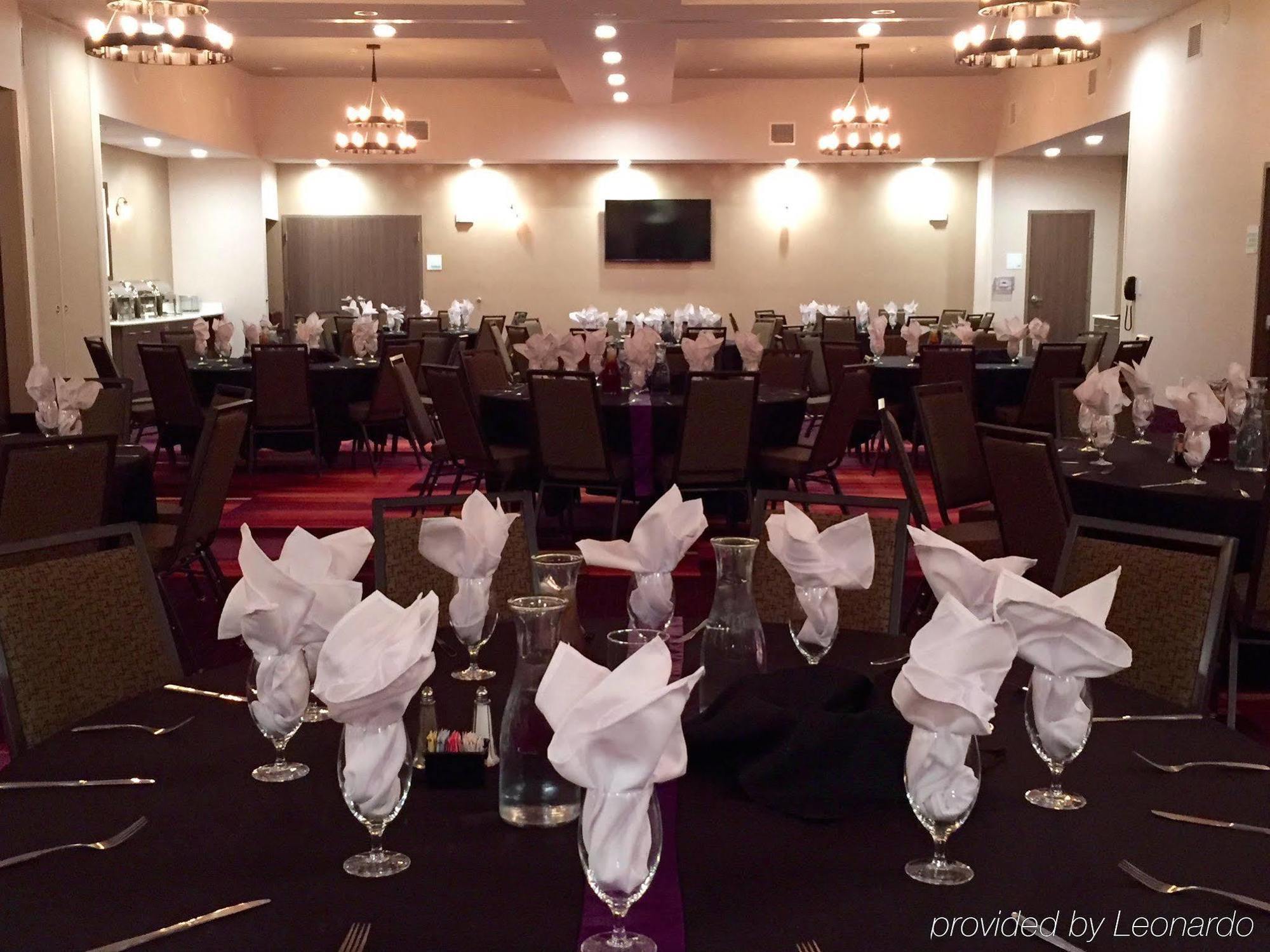 Holiday Inn San Marcos Convention Center By Ihg Ngoại thất bức ảnh